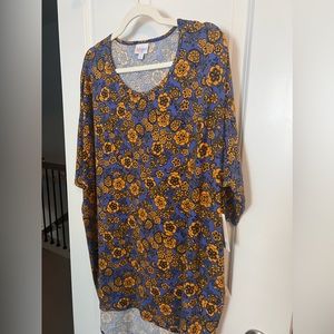 NWT L Irma Purpleish Blue and Golden yellow Flowers